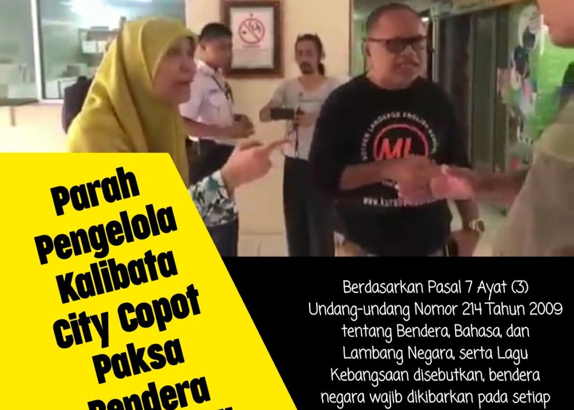 Seorang Ibu Ngamuk Saat Dilarang Pasang Bendera Merah Putih